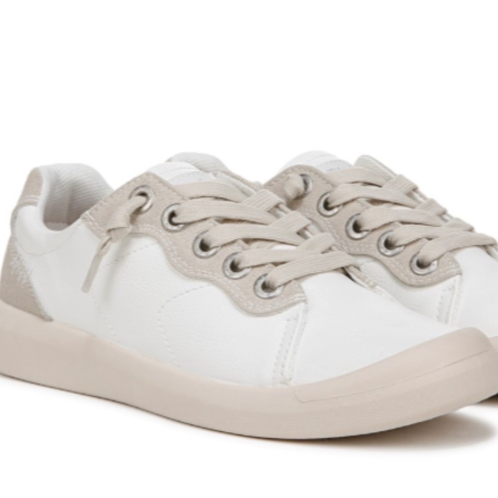 BlowFish Malibu Women's Boardwalk Slip On Sneaker